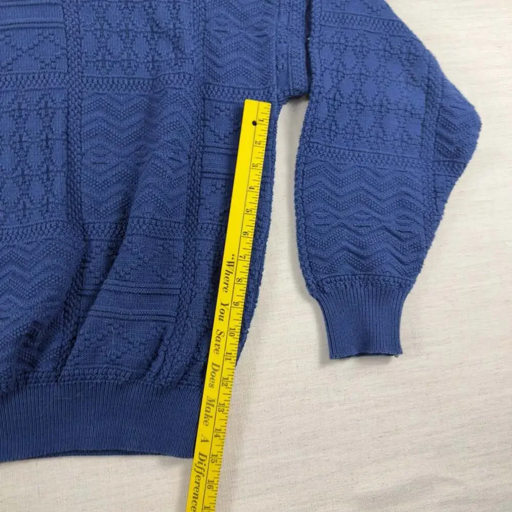 Vintage Claiborne Blue Textured Patchwork Knit Cotton Sweater Made in‎ USA